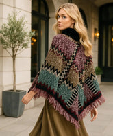 Poncho Feminino Tricot Grosso Com Gola De Pelo Boho Chic | Casimira